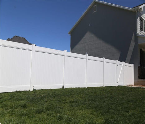 Rigid White Horse Vinyl Fence For Cattel Fence Animal Sercurity Vinyl Fence